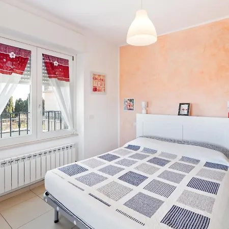 Modern In Near Palazzo Venieri Apartment Recanati