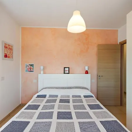 Modern In Near Palazzo Venieri *