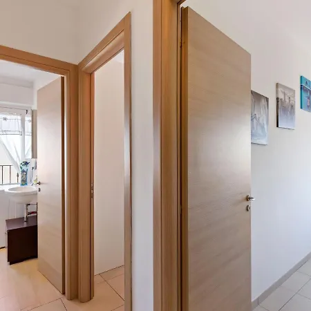 Modern In Near Palazzo Venieri Apartment Recanati